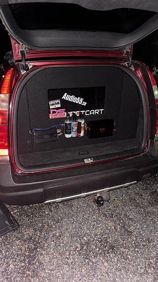 Volvo XC70 9 of 10