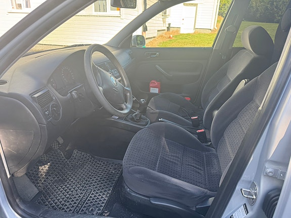 Volkswagen Golf IV 10 of 12