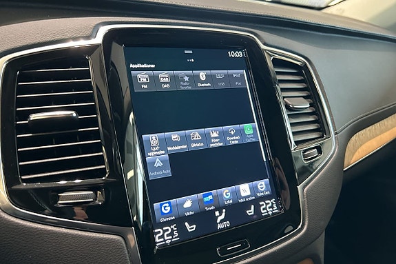 Volvo XC90 24 of 24