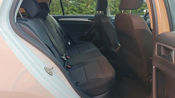 Volkswagen Golf I 8 of 27