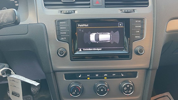 Volkswagen Golf I 24 of 27