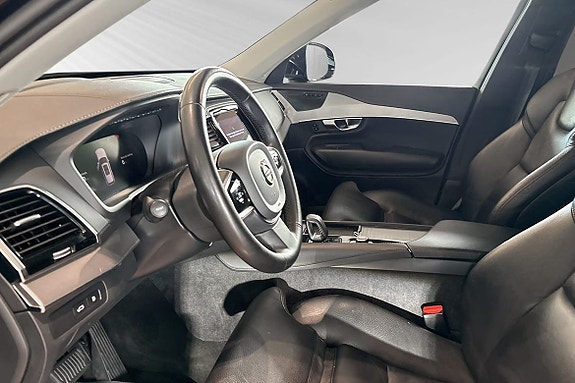 Volvo XC90 7 of 30