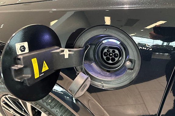 Volvo XC90 18 of 30