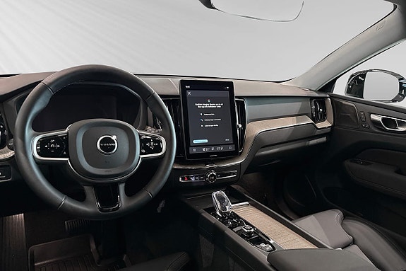 Volvo XC60 9 of 30