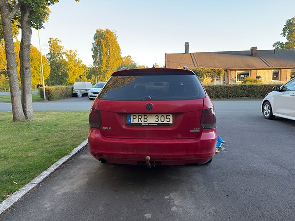 Volkswagen Golf VI 4 of 12
