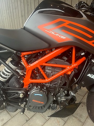 KTM 125 Duke 5 of 5
