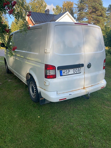 Volkswagen Transporter 3 of 4