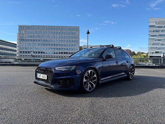 Audi RS4 17 of 18