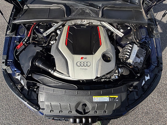 Audi RS4 13 of 18