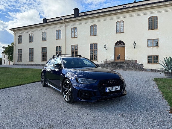 Audi RS4 4 of 18