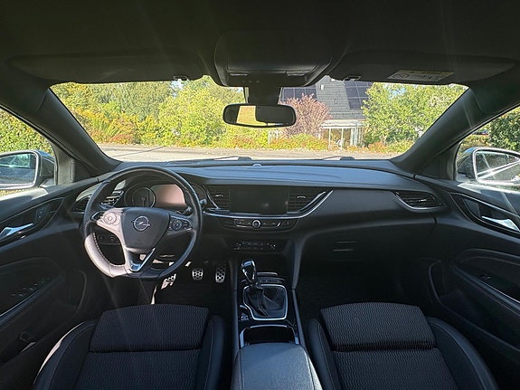 Opel Insignia 6 of 8