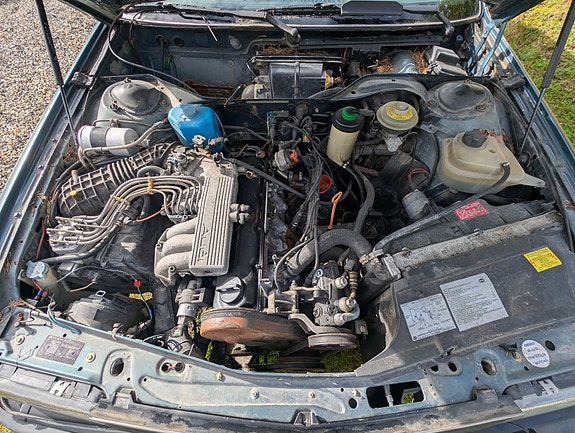 Audi 100 2 of 6