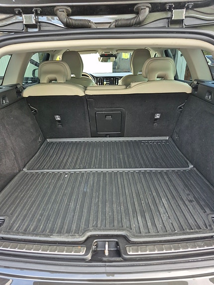 Volvo V60 7 of 22