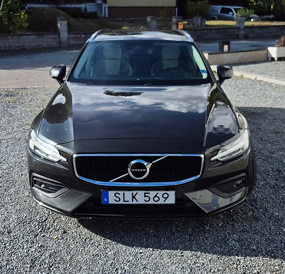 Volvo V60 3 of 22
