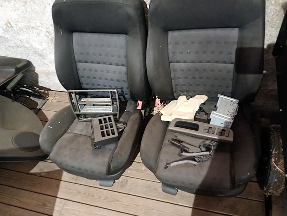 Volkswagen Passat 11 of 13