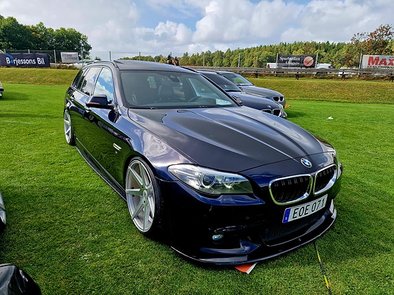 BMW 520d 2 of 9