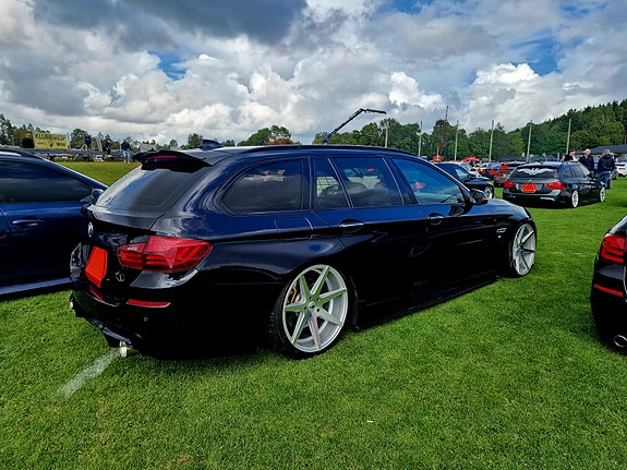 BMW 520d 4 of 9