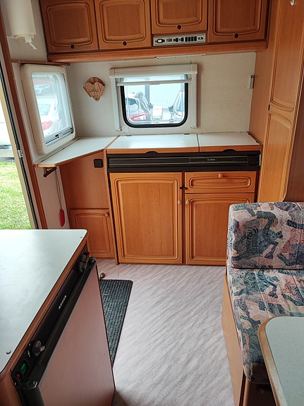 Adria Unica C 502 Lh 5 of 17