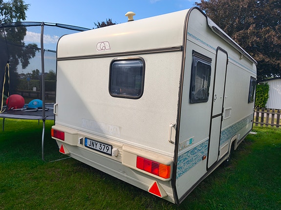 Adria Unica C 502 Lh 2 of 17