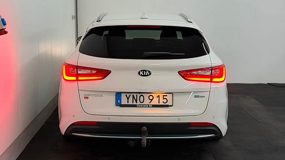 Kia Optima 10 of 30