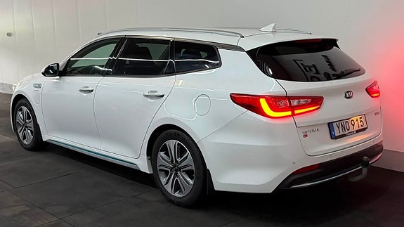 Kia Optima 9 of 30