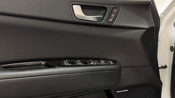 Kia Optima 5 of 30