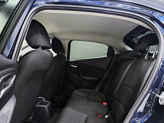 Mazda 2 14 of 14