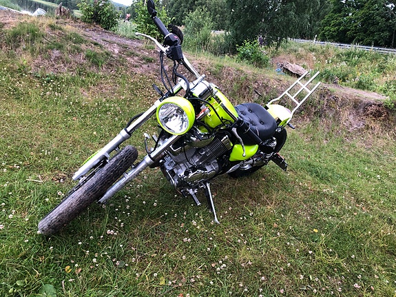 Yamaha XV535 3 of 6
