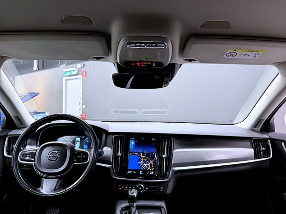 Volvo V90 3 of 15
