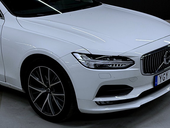 Volvo V90 10 of 15