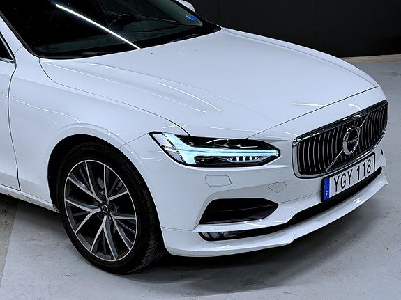 Volvo V90 12 of 15