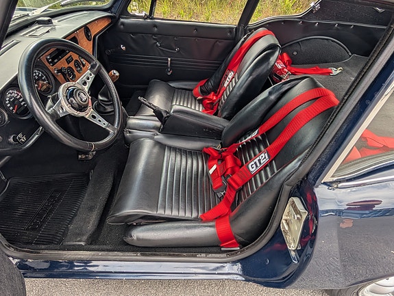 Triumph GT6 5 of 9