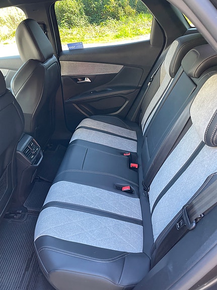 Peugeot 3008 9 of 24