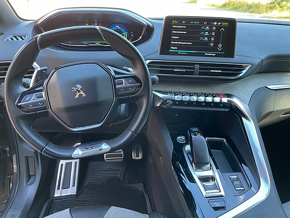 Peugeot 3008 7 of 24