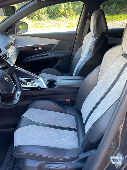 Peugeot 3008 8 of 24