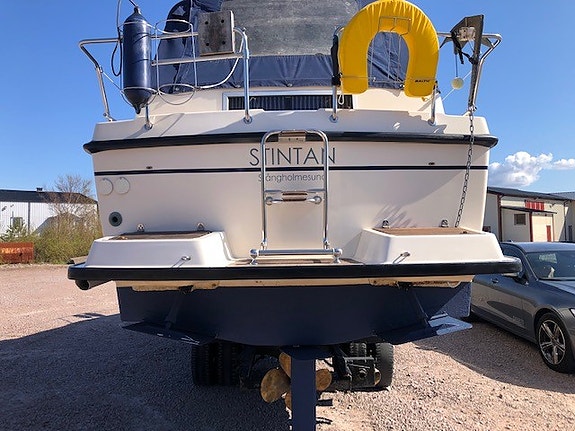 Nimbus 2600, Volvo Penta D3 130A 3 of 15