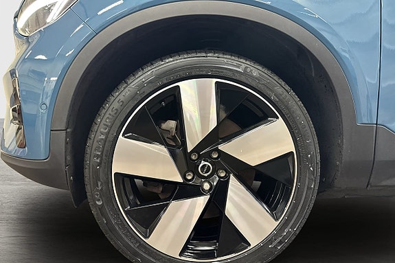 Volvo C40 10 of 23