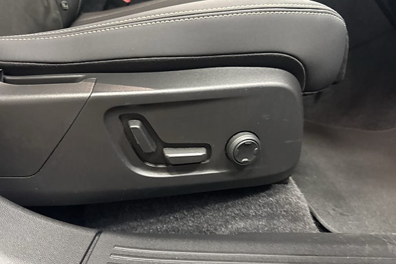 Volvo C40 15 of 23