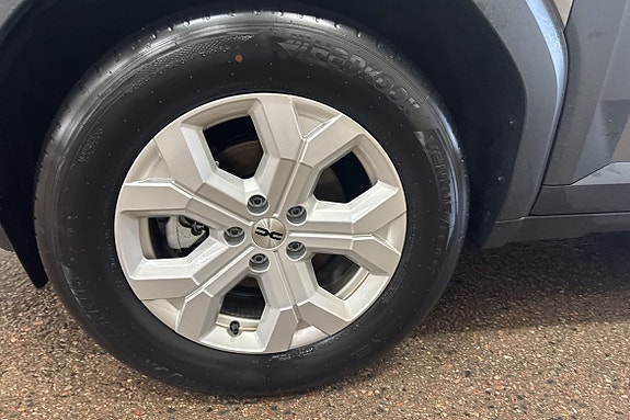 Dacia Duster 9 of 13