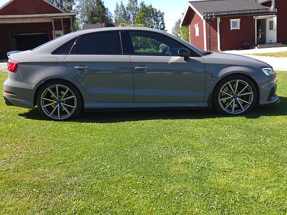 Audi RS3 6 of 9