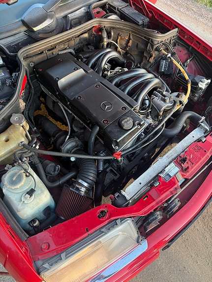 Mercedes-Benz 300 TD 7 of 7
