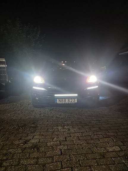 Porsche Cayenne 10 of 11