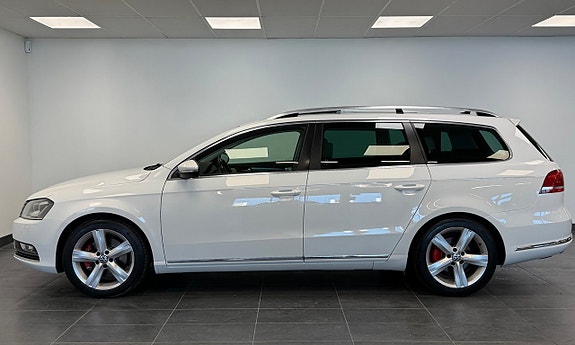 Volkswagen Passat 5 of 21