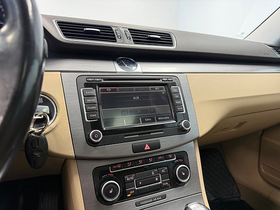 Volkswagen Passat 20 of 21
