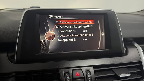 BMW 218d 30 of 30