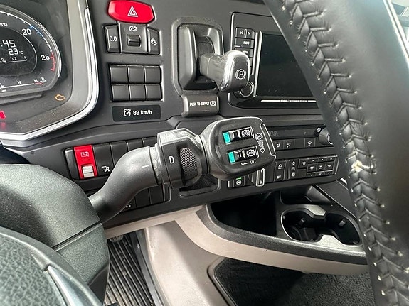 Scania R500B6X2*4NB 0328 11 of 16