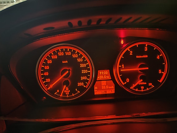 BMW 520d 5 of 10