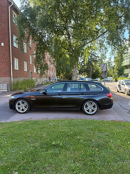 BMW 530d 2 of 7