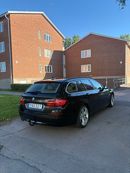 BMW 530d 3 of 7