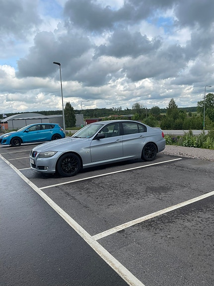 BMW 320d 6 of 10